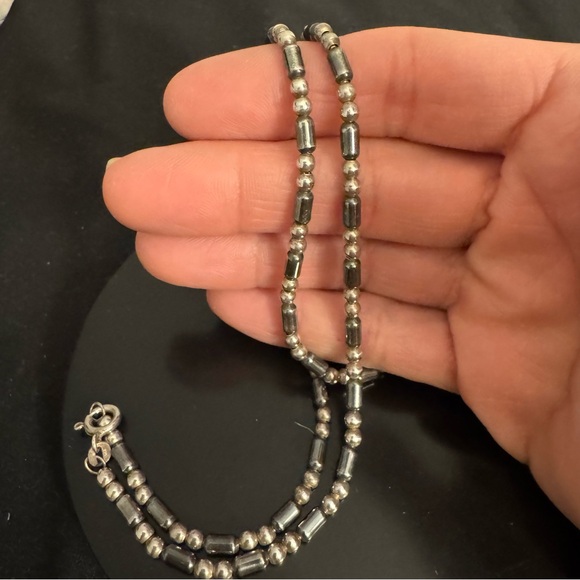 Vintage Sterling Silver & Hematite Bead Necklace – Alternating Beads - Picture 6 of 8